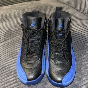 Jordan’s size 5 youth.